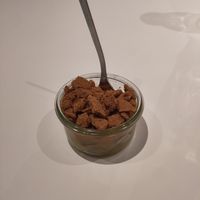 Apple-pear mousse dessert with cookie topping at Pompidop in Brussels