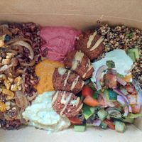 Prato Arabe grande to take away (62 BRL) at Coelho Vegano in Tibau Do Sul