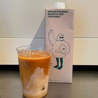 Oat milk latte

Photo credit: fabcafe_tokyo on instagram. at FabCafe Tokyo in Tokyo