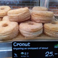 Cronut (vegan) at OSL - Backstube  in Gardermoen
