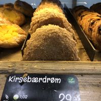 Cherry pie  at OSL - Backstube  in Gardermoen