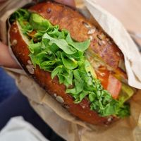 Vegan avocado & veggie bagel at Campus Suite in Cologne