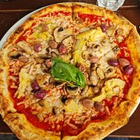  at Spris Artisan Pizza in Miami Beach