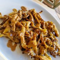 Mushrooms with balsamic sauce at Captain Cook in Nafpaktos