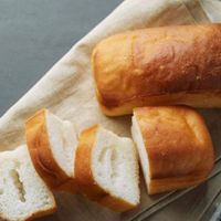 Vegan gluten free bread

Photo credit: comme_n_gf on Instagram at Comme'N Gluten Free  in Tokyo