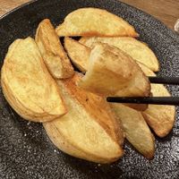 Fried potato chips   at Hachioji Vegetable Kitchen IL TEATRO AZZURRO - 八王子やさいキッチン  in Tokyo