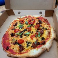 Vegan spicy pizza at Pizza Patina in Porthtowan