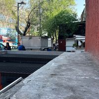 9:15 y bien cerrado 🥹  at Distopía Coffee Zone in Mexico City