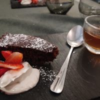 Cheesecake with yogurt and herb tea at Pan GhEA in Milan