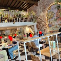  at The Happiness Café in Den Bosch