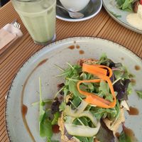 Veganer Toast at VIVINA Café in Budapest