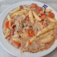 Schupfnudelpfanne mit Kohlrabi, Karotten und Pilzen at Mensa Ernst-Abbe-Platz in Jena