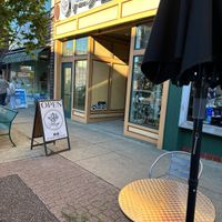 Outdoor Seating  at Vintage Coffee House in Butler