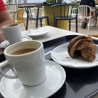 Café con leche avena with a vegan spelt croissant. May 2025  at Forn Sant Salvador in Tarragona