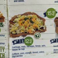 Vegan salad #Veganuary at SUKA Fruit & Salad in Tenerife