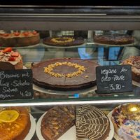Brownie Kuchen und Oreo Tarte at Brandmarken Backmanufaktur in Jena