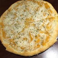 Triple cheese pizza at Vegan Taipei in Taipei