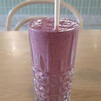 Vegan smoothie with vegan yoghurt and milk at Elephant Shoe in Valletta