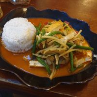 Red coconut curry with tofu at Thai-Viet Street Food Imbiss in Cologne
