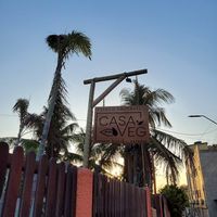 Local magnífico. Todos os pratos são deliciosos e o as pessoas que constroem o espaço são maravilhosoas. Pode ser um pouco complicado de chegar, mas é tranquilo at CASAVEG in Canoa Quebrada