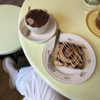 Cinnamon bun with hot chocolate🍫  at C+ Bakery in Berlin