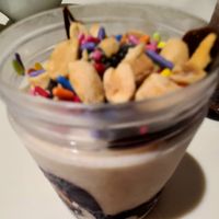 Fudge Sundae cake jar at Crème de la Crop in Herndon