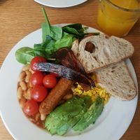vegan breakfast @eatbynature at Fruccola in Budapest