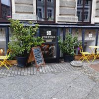 A few steps down at Korzenie Kuchnia Roślinna  in Szczecin