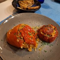 Gemista vegetariana (di fatto vegana) at S'Agapo' Ristorante Greco in Bergamo