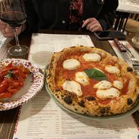 Vegan pizza and vegan bruschetta  at Pizzium - Via Solari in Milan