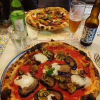 Campania + mozza (up). Margherita + courgette and aubergine (down) at Pizzium - Via Solari in Milan
