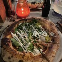 Vegane Ceasar Pizza  at 60 seconds to Napoli in Hamburg