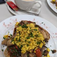 Vegan Fully Loaded with chorizo pate added. Absolutely delicious, really flavourful and freshly made! Bit spenny at £14.50 but worth the treat 😋 at Sian O'Doherty at Ash Farm in Kilgetty