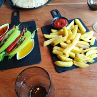 Fries and starter veggies at Jack's Cevap House in Zurich