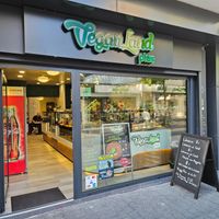  at Veganland in Krefeld
