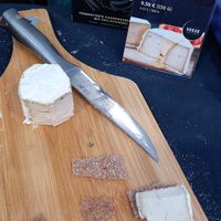 camembert 9,50€/150g at VEEZE in Oldenburg