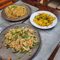 Veg fried rice, veg chowmin, potatoes with cumin spice at Kasthamandap - Restaurante Nepalês in Caldas Da Rainha