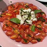 Capresse con queso vegano  at Bigalia in Mendoza