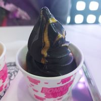 Chocolate with sparkly banana sauce at Bonkers - 冰淇淋 in Taipei