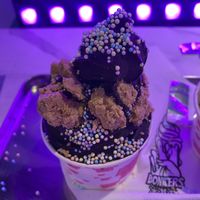 Black chocolate with cookie dough and sprinkles.  at Bonkers - 冰淇淋 in Taipei