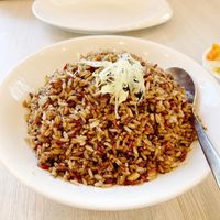 Olive fried rice at Whole Earth 环界蔬食 in Central Singapore
