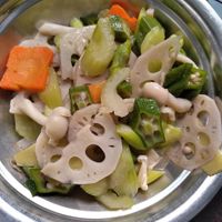 Garden medley at Whole Earth 环界蔬食 in Central Singapore