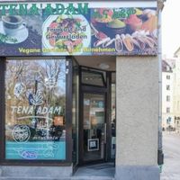 Restaurant von Außen  at Tena Adam Feinkosten und Gewürzladen  in Munich