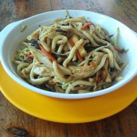 Fried noodles Singapore style at Ten Thousand Buddhas Monastery Vegetarian Canteen in New Territories