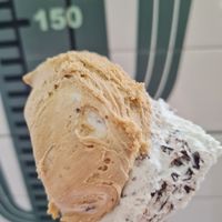 Vegan hazelnut and stracciatella at FreddoGelato in Milan