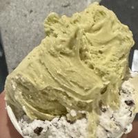 Stracciatella e pistacchio  at FreddoGelato in Milan