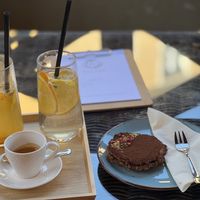 Vegan nuts tartlet  at Hnízdo in Pstruzi