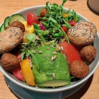 Delicious salad bowl at MUC - Viktualien Stubn - T2 in Munich