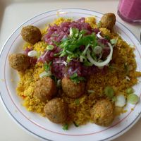 Falafel mit Gemüsecouscous und Rotweinzwiebeln at Mensa Am Hubland in Wurzburg