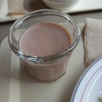 Sojadrink mit Erdbeeren und Banane at Mensa Am Hubland in Wurzburg